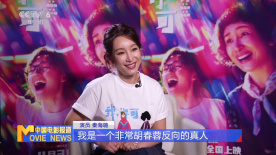 “小甜甜”布兰妮现身街头 虎背熊腰身材似大妈 2014-03-11 当地时间3月10日，加州马里布，“小甜甜”布兰妮·斯皮尔斯现身街头，她身穿无袖T恤搭配牛仔短裤，脚上却穿了一双厚重的雪地靴，这一身衣服把她臃肿粗壮的四肢暴露无遗，气质也仿佛大妈一般。